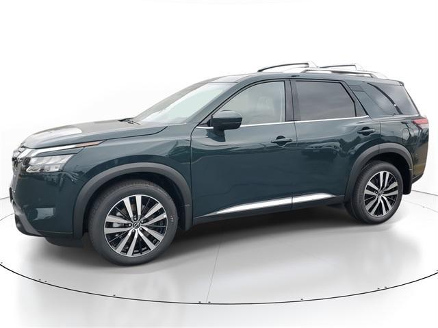 new 2025 Nissan Pathfinder car, priced at $47,440