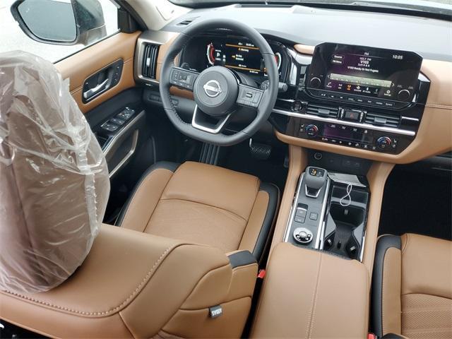 new 2025 Nissan Pathfinder car, priced at $47,440