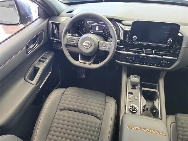 new 2025 Nissan Pathfinder car, priced at $45,688