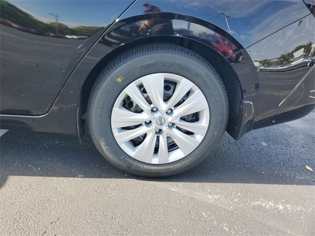 new 2025 Nissan Sentra car, priced at $22,577