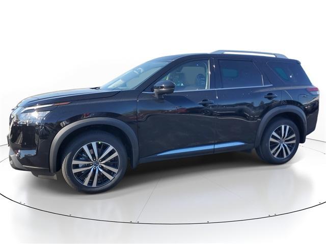 new 2025 Nissan Pathfinder car, priced at $48,405