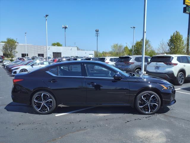 new 2024 Nissan Altima car, priced at $31,744