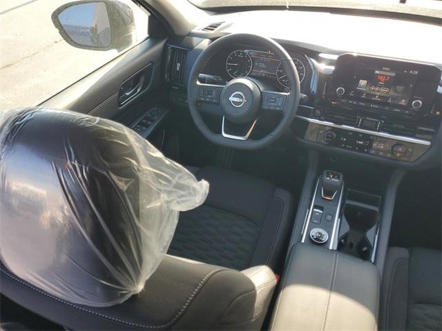 new 2025 Nissan Pathfinder car, priced at $38,012