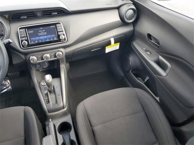 new 2025 Nissan Kicks Play car, priced at $23,149