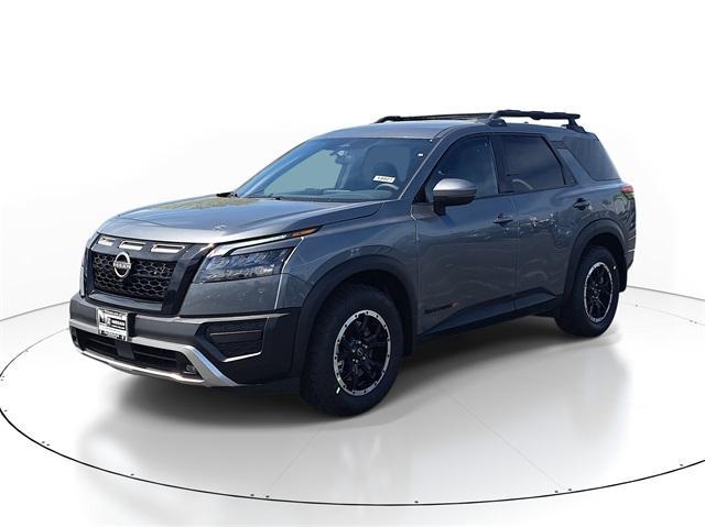 new 2025 Nissan Pathfinder car, priced at $42,575