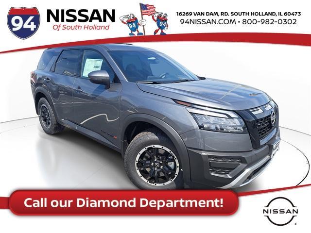 new 2025 Nissan Pathfinder car, priced at $42,575