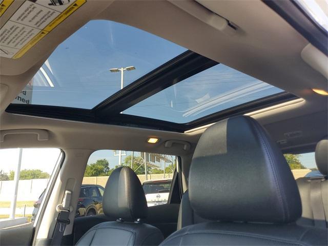 used 2019 Nissan Rogue car, priced at $16,012