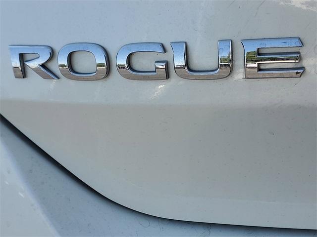 used 2019 Nissan Rogue car, priced at $16,012