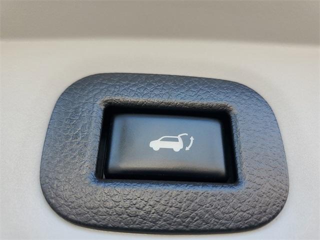 used 2019 Nissan Rogue car, priced at $16,012