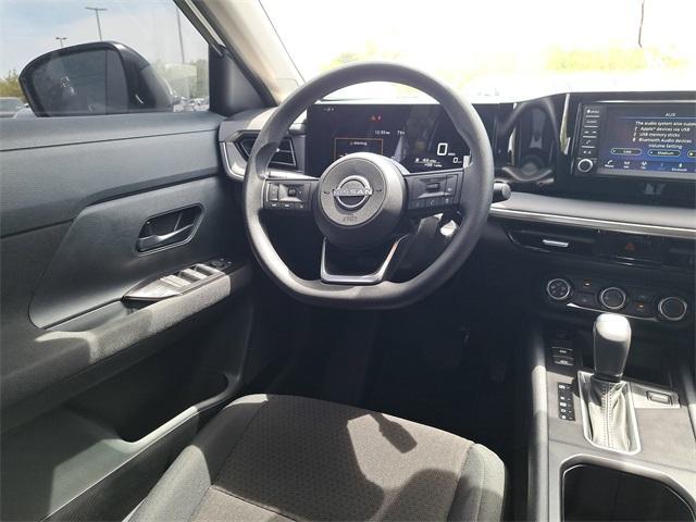 new 2025 Nissan Kicks car, priced at $23,023