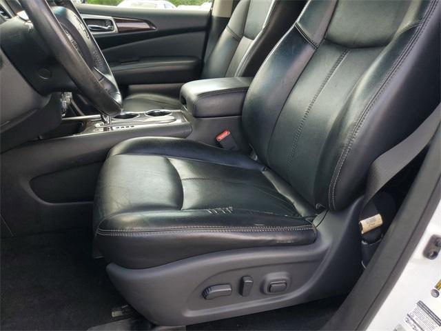 used 2014 Nissan Pathfinder car, priced at $7,995