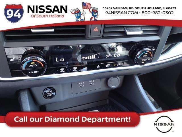 new 2025 Nissan Rogue car, priced at $32,494