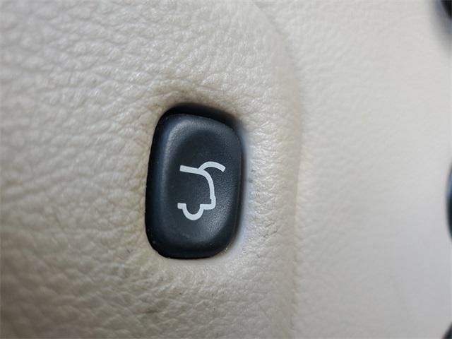 used 2013 Jeep Grand Cherokee car, priced at $7,995