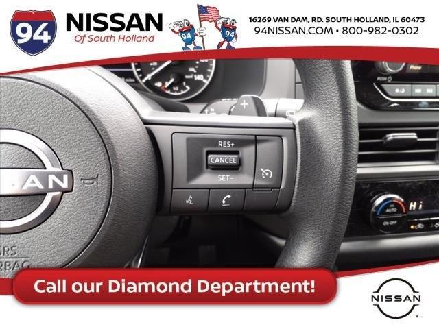 new 2025 Nissan Pathfinder car, priced at $34,694