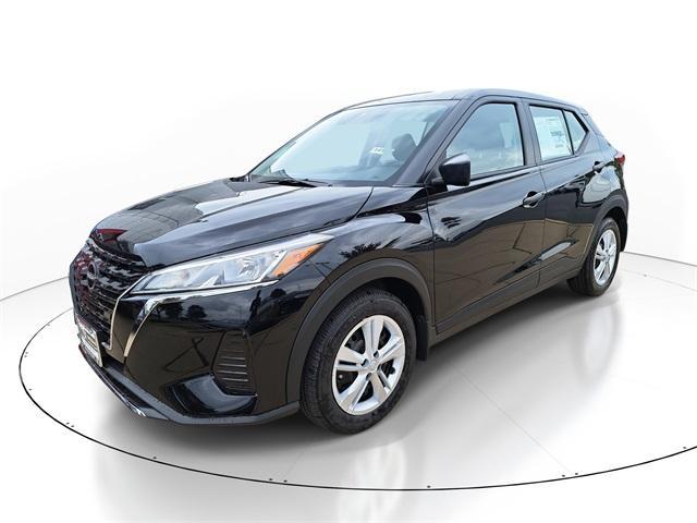 new 2025 Nissan Kicks Play car, priced at $23,135