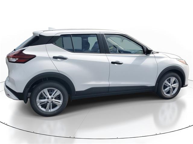 new 2025 Nissan Kicks Play car, priced at $23,388