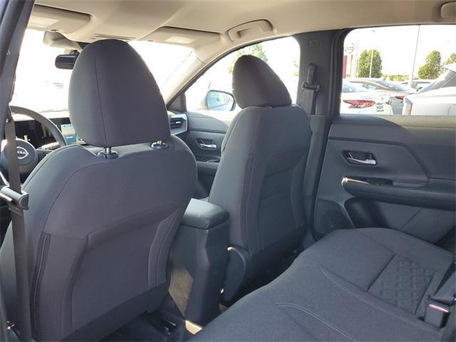 new 2025 Nissan Kicks car, priced at $26,636