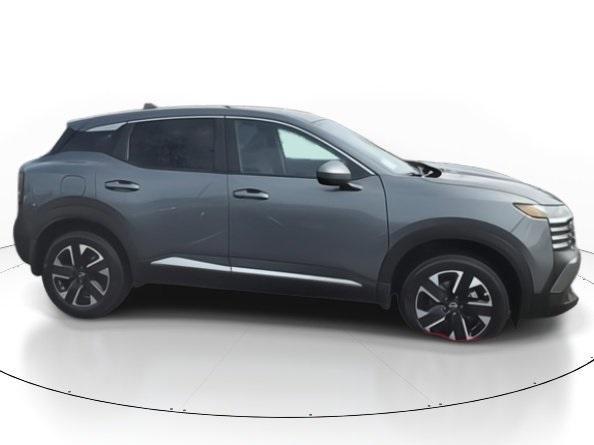 new 2025 Nissan Kicks car, priced at $29,013