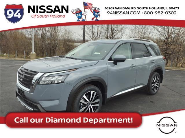 new 2025 Nissan Pathfinder car, priced at $52,351