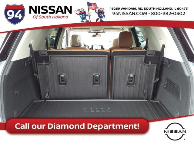 new 2025 Nissan Pathfinder car, priced at $52,351
