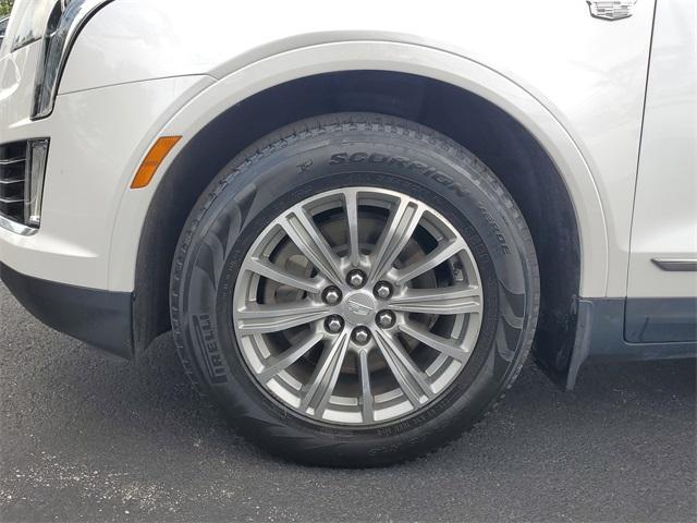 used 2017 Cadillac XT5 car, priced at $15,791