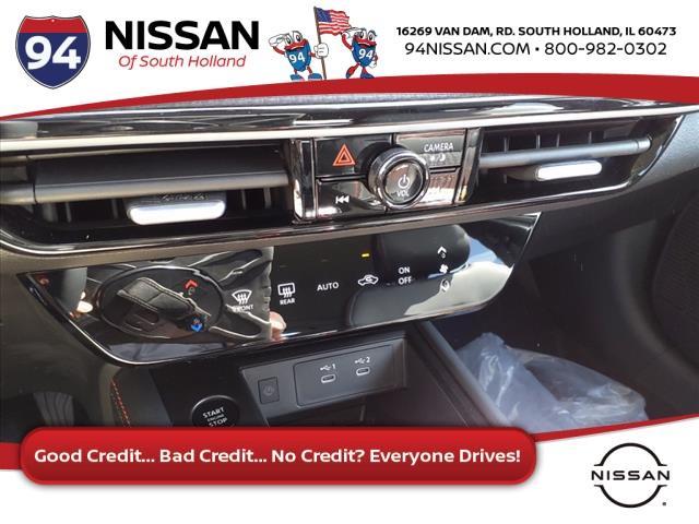 new 2025 Nissan Kicks car, priced at $28,556