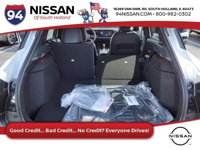 new 2025 Nissan Kicks car, priced at $28,556