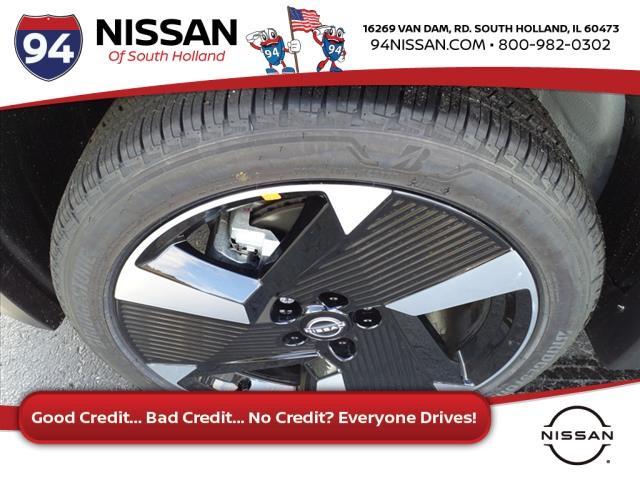 new 2025 Nissan Kicks car, priced at $28,556