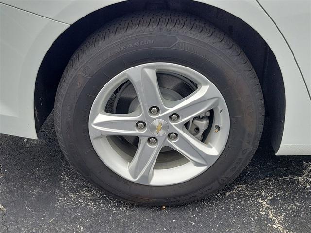 used 2024 Chevrolet Malibu car, priced at $17,899