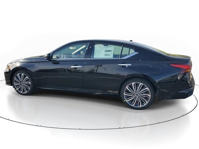 new 2025 Nissan Altima car, priced at $34,043