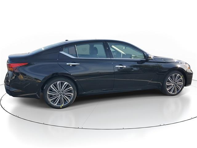 new 2025 Nissan Altima car, priced at $34,043