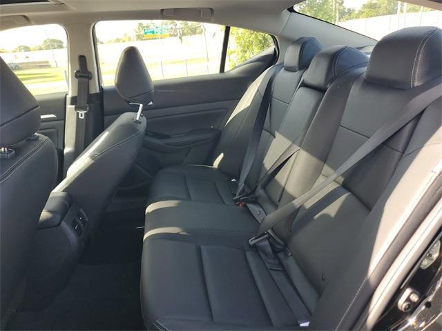 new 2025 Nissan Altima car, priced at $34,043