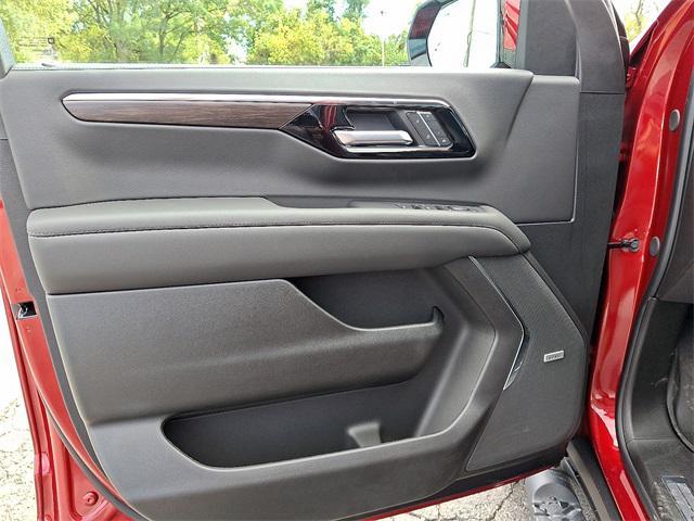 new 2026 Chevrolet Suburban car, priced at $79,715