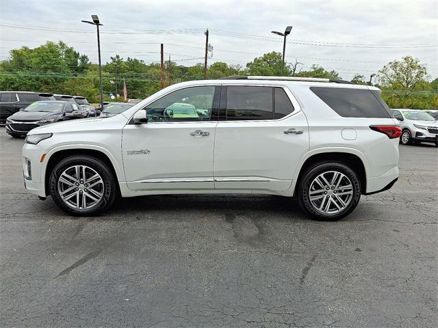 used 2023 Chevrolet Traverse car, priced at $41,990