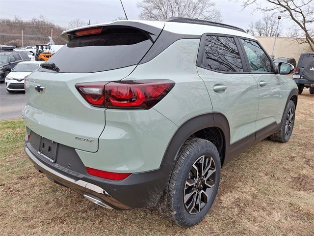 new 2025 Chevrolet TrailBlazer car, priced at $32,560