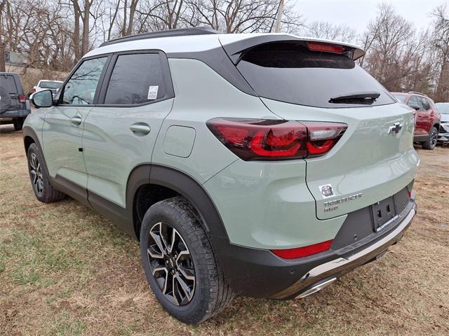 new 2025 Chevrolet TrailBlazer car, priced at $32,560