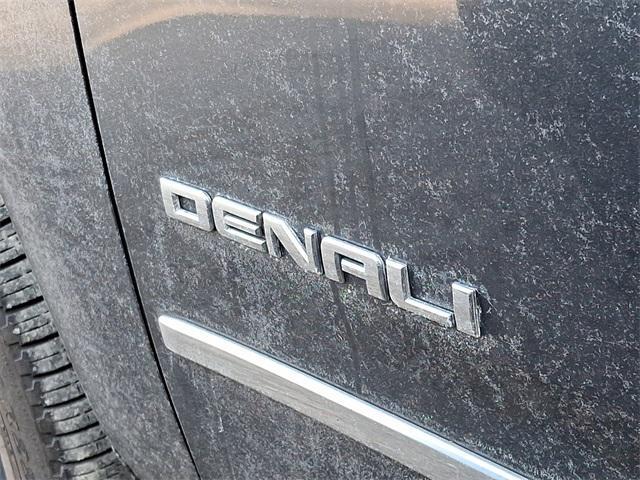 used 2019 GMC Yukon XL car