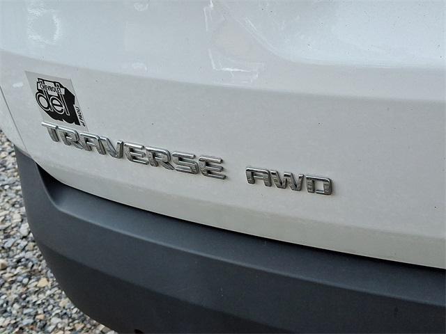 used 2023 Chevrolet Traverse car