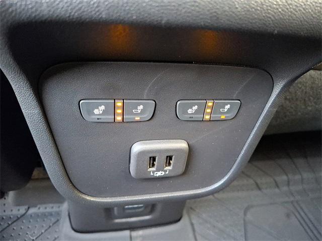 used 2023 Chevrolet Equinox car, priced at $27,990