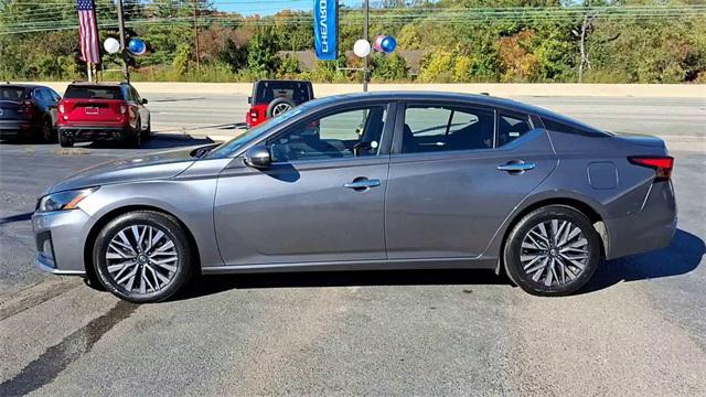 used 2023 Nissan Altima car, priced at $22,995