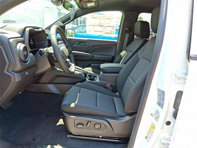 new 2025 Chevrolet Colorado car, priced at $34,914