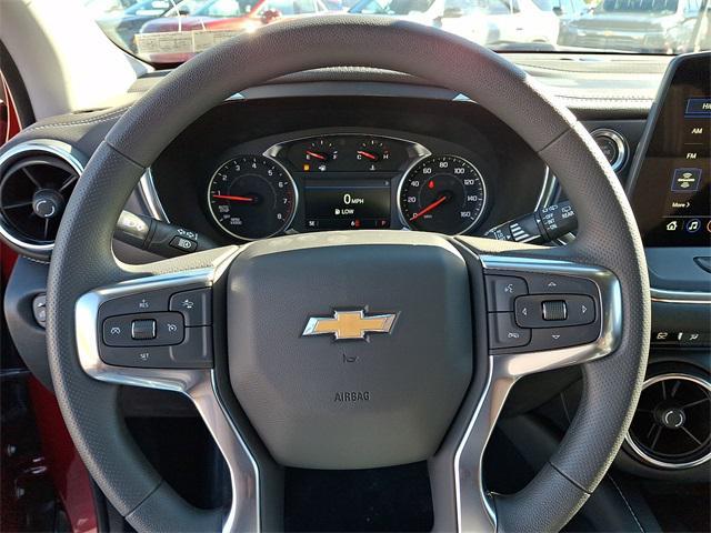 new 2025 Chevrolet Blazer car, priced at $40,515