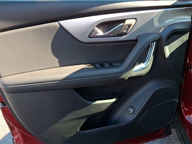 new 2025 Chevrolet Blazer car, priced at $40,515