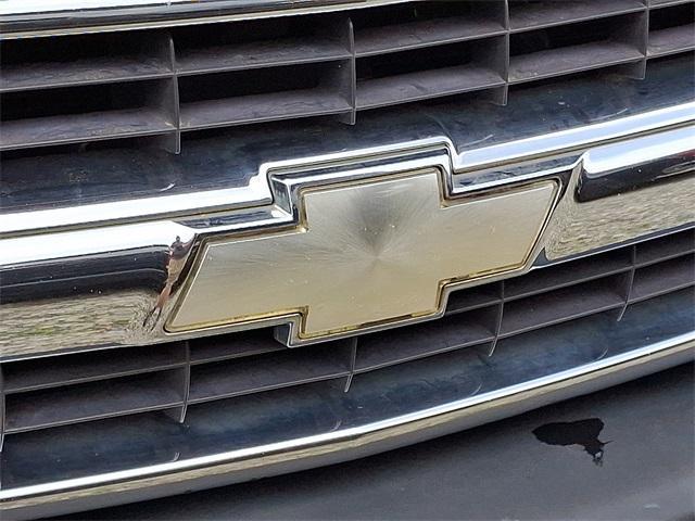 used 2005 Chevrolet Suburban car
