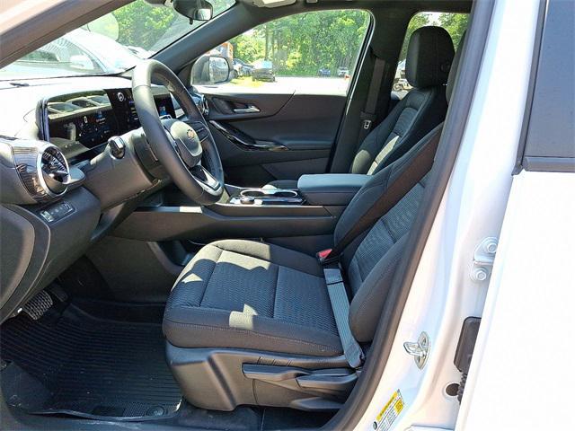 new 2026 Chevrolet Equinox car, priced at $32,285