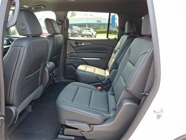new 2025 Chevrolet Traverse car, priced at $43,859