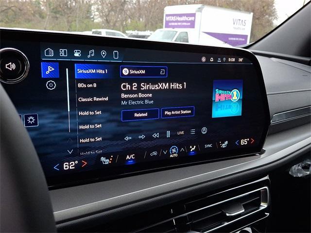 new 2026 Chevrolet Traverse car, priced at $43,120