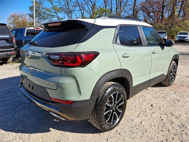 new 2025 Chevrolet TrailBlazer car, priced at $34,095