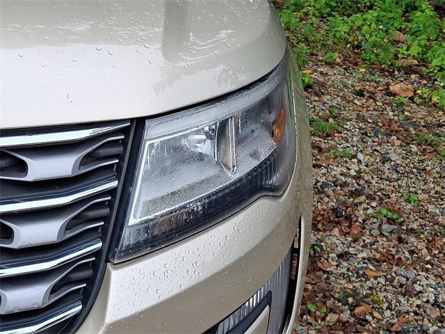 used 2017 Ford Explorer car