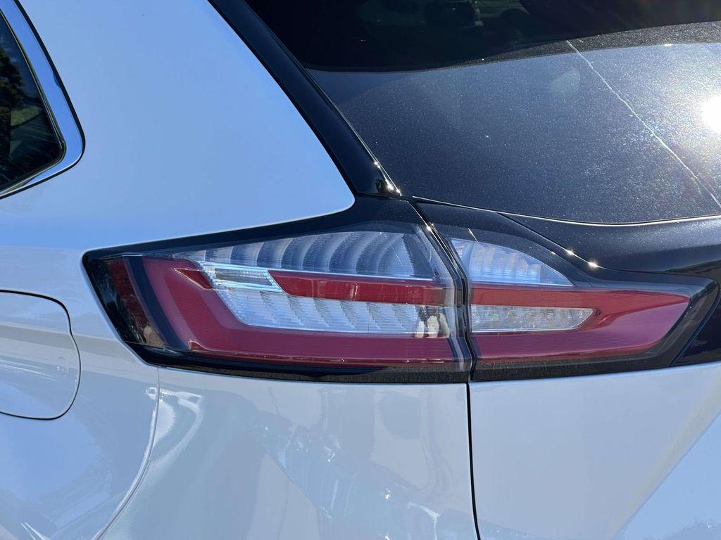 used 2022 Ford Edge car, priced at $29,995